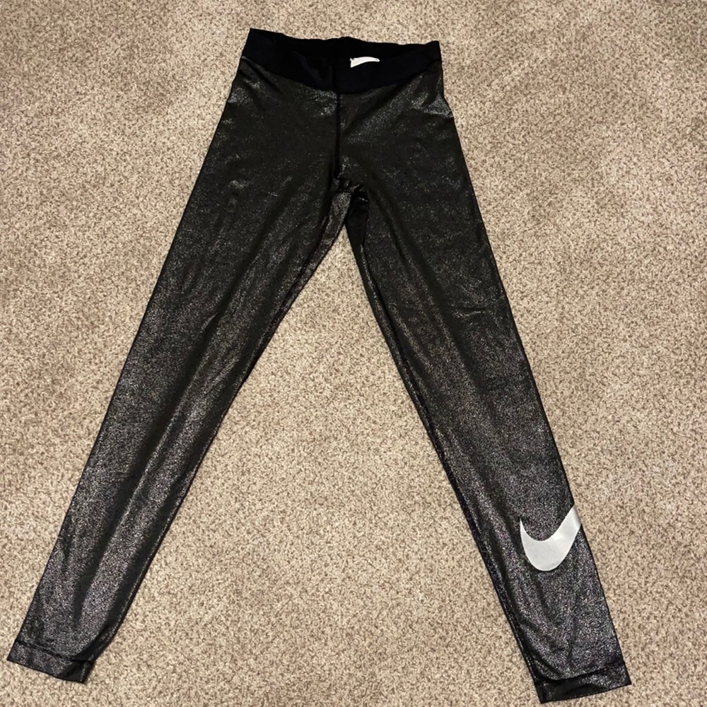 Nike workout leggings